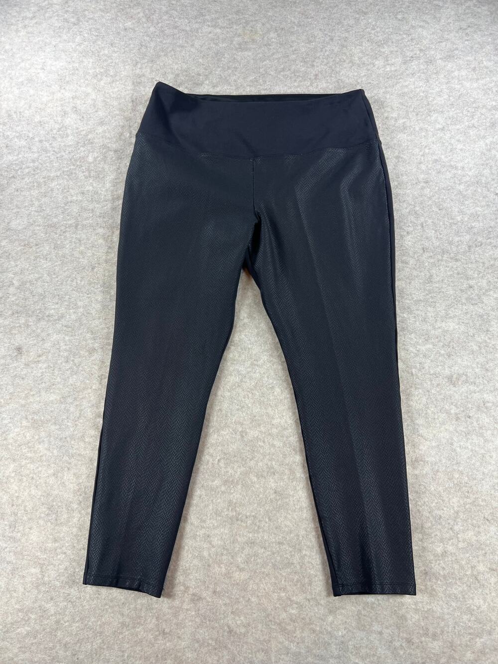 Athena Marie Snake Print Black High Rise Cropped Leggings Women's Size XL